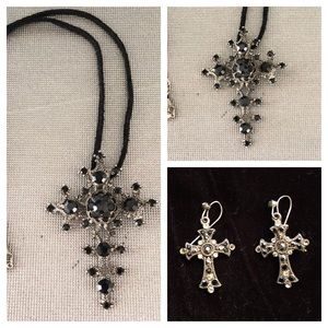 Large 3” Gothic Black Stone cross Pendant on suede necklace & Cross earrings